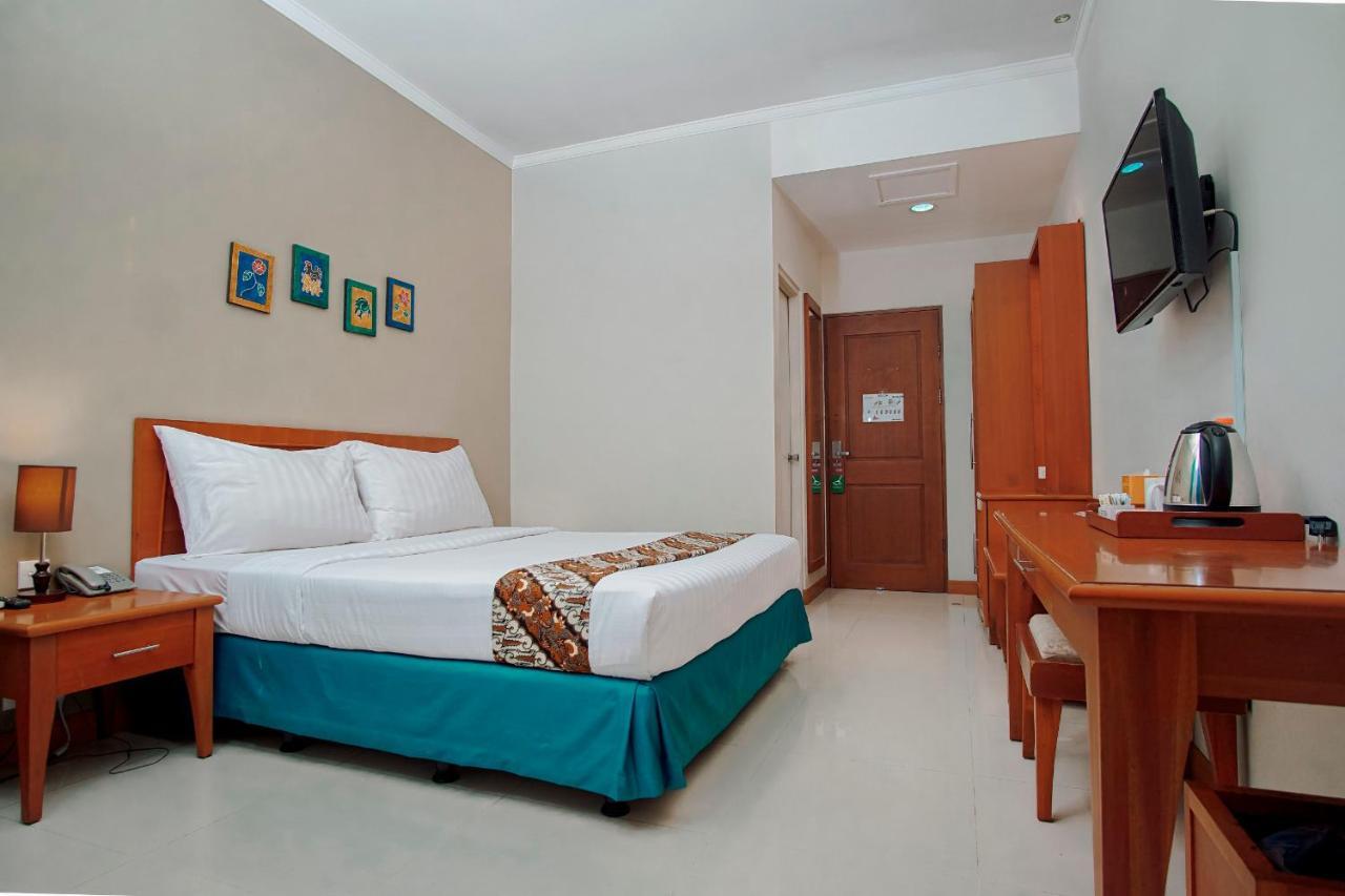 Emersia Malioboro Hotel Yogyakarta Exterior foto
